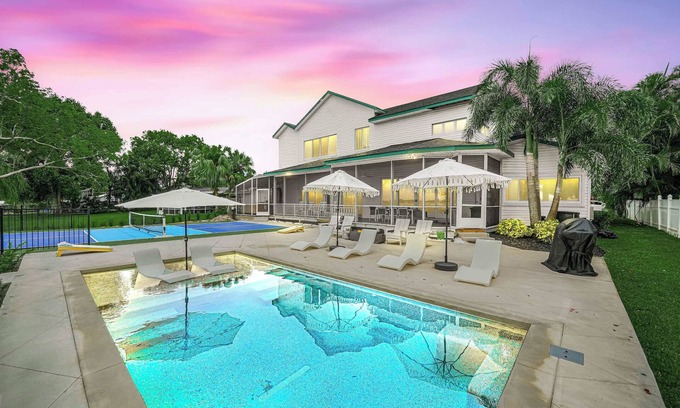 Sebring House | 6BR Lakefront Home w/Pool, Pickleball, & More!