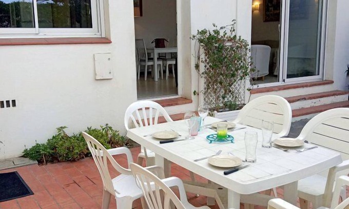 Le Grand Large Apartment | 6CRSUD1- Air-conditioned family house for 6 near the beach
