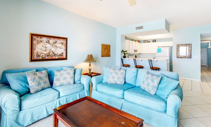 Navarre Beach Condo | 6th-floor Gulf-front condo with views - close to entertainment