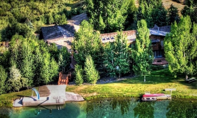 Bone Cabin | 7,000 SQ FT CABIN ON 150 ACRES PRIVACY WITH OWN PRIVATE SMALL LAKE