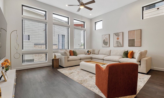 Washington Ave./ Memorial Park House | 7 Bedroom 7 Bathroom Luxury Houston Home with Rooftop Downtown Skyline View!