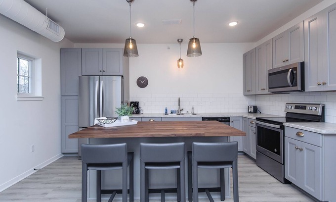 Northrup Condo | 7 Blocks to Mayo, 2 Bed/2 Bath, Brand New