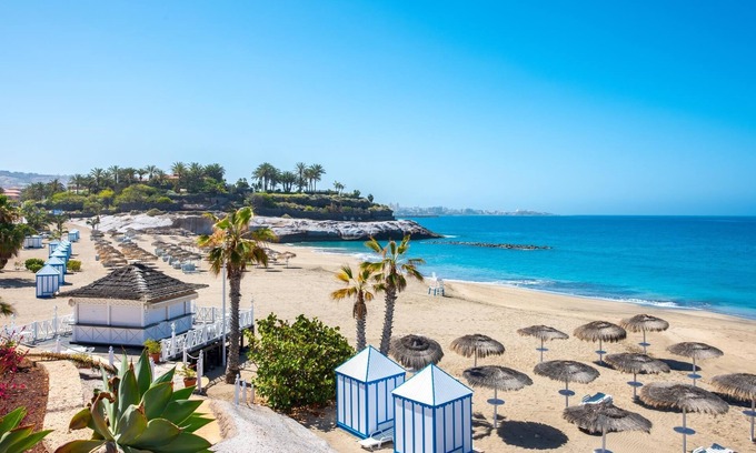 Las Rosas Apartment | 7. Cottage Style Accommodation Los Moxaicos, Pool