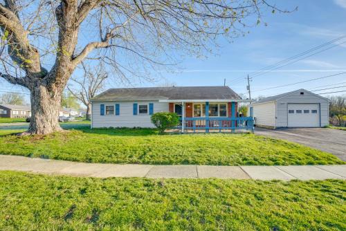 Kettering House | 7 Mi to Dtwn Dayton Home in Kettering with Yard