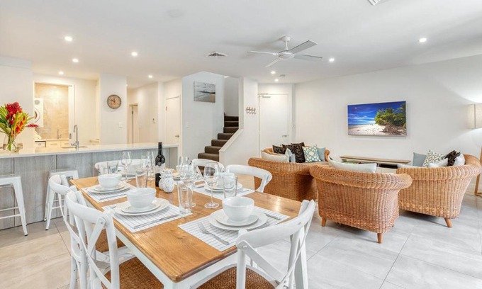 Port Douglas Apartment | 7 Plantation House
