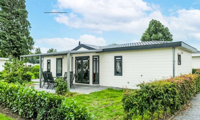Dordtse Biesbosch Other | 70 m² Accommodation ∙ 3 bedrooms ∙ 6 guests