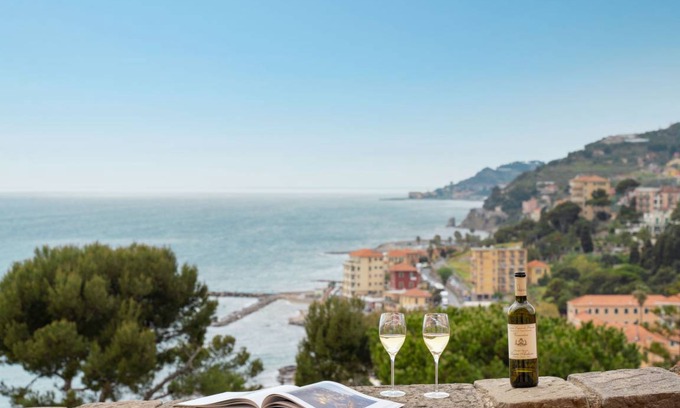 Imperia Apartment | 70 m² Apartment ∙ 1 bedroom ∙ 2 guests