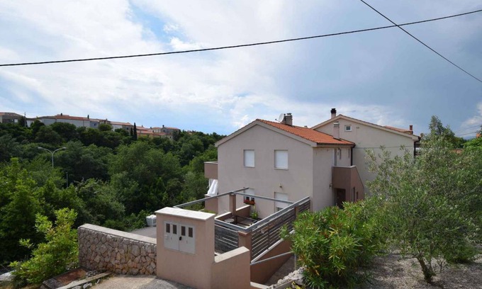 Municipality of Omisalj Apartment | 70 m² Apartment ∙ 2 bedrooms ∙ 4 guests