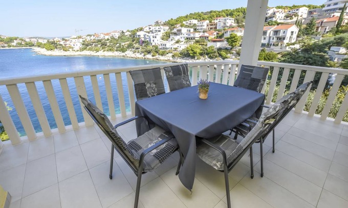 Razanj Apartment | 70 m² Apartment ∙ 2 bedrooms ∙ 5 guests
