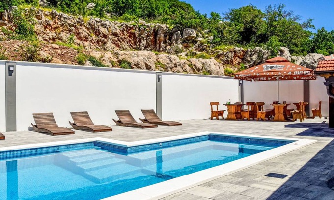 Cesarica Apartment | 70 m² Apartment ∙ 3 bedrooms ∙ 6 guests