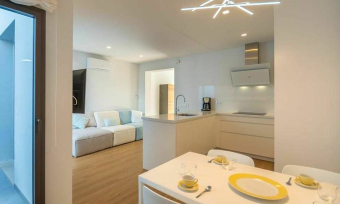 S'Illot-Cala Morlanda House | 70 m² House ∙ 2 bedrooms ∙ 4 guests
