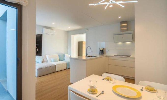 S'Illot-Cala Morlanda House | 70 m² House ∙ 2 bedrooms ∙ 4 guests