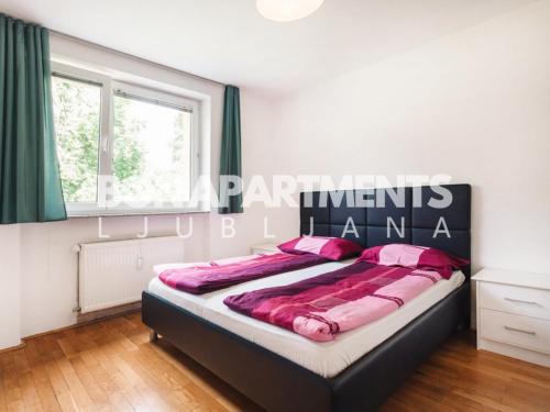 Bezigrad District Apartment | 70 square m with balcony+parking+AC