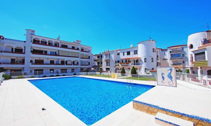 Empuriabrava Apartment | 72 m² Apartment ∙ 2 bedrooms ∙ 4 guests