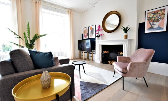 Bristol Apartment | 72 m² Apartment ∙ 1 bedroom ∙ 4 guests