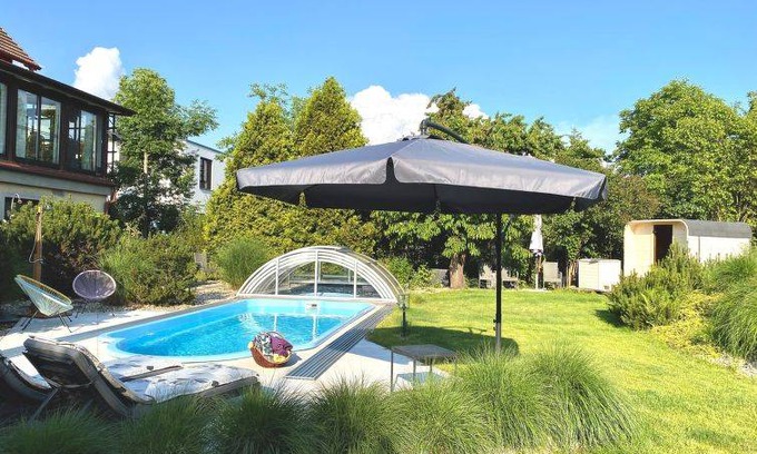 Krzyki Apartment | 72 m² Apartment ∙ 2 bedrooms ∙ 4 guests