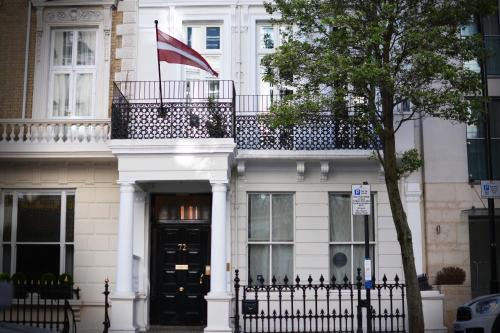 Lancaster Gate House | 72QT