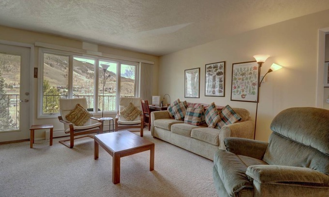 Dillon Condo | 73 m² Condo ∙ 2 bedrooms ∙ 4 guests