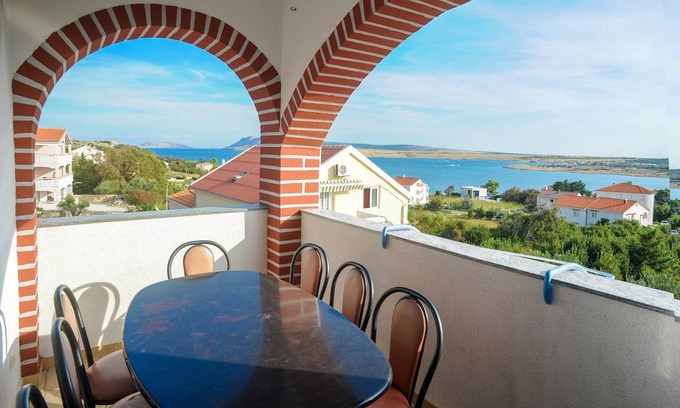 Caska Apartment | 74 m² Apartment ∙ 4 bedrooms ∙ 10 guests