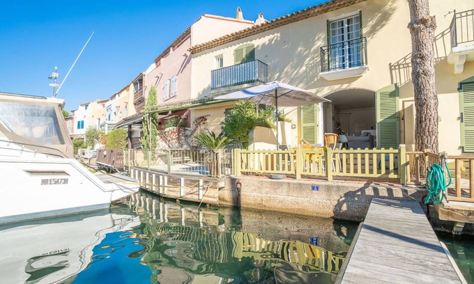 Port Grimaud Other | 75 m² Accommodation ∙ 2 bedrooms ∙ 8 guests
