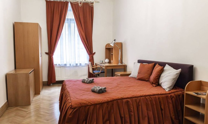 Vinohrady Apartment | 75 m² Apartment ∙ 1 bedroom ∙ 4 guests