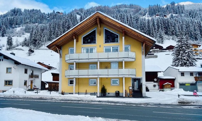 See Apartment | 75 m² Apartment ∙ 2 bedrooms ∙ 5 guests