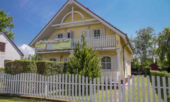 Balatonmariafurdo House | 75 m² House ∙ 2 bedrooms ∙ 5 guests
