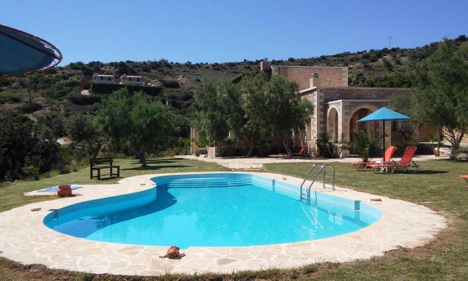 Triopetra House | 75 m² House ∙ 2 bedrooms ∙ 4 guests
