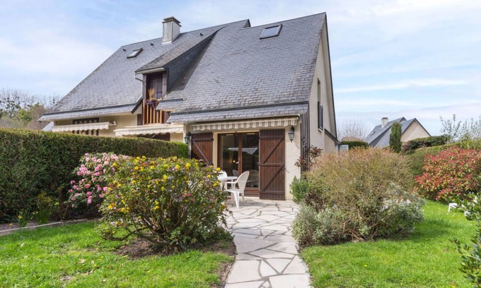 Villers-sur-Mer Other | 77 m² Accommodation ∙ 2 bedrooms ∙ 4 guests