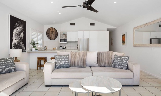 Noosaville Apartment | 8/235 Gympie Tce Noosaville