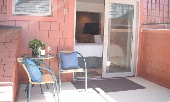 Tahoe Vista Hotel | #8 Hotel Room - small & private - w/peek lake views, access to dock & beach