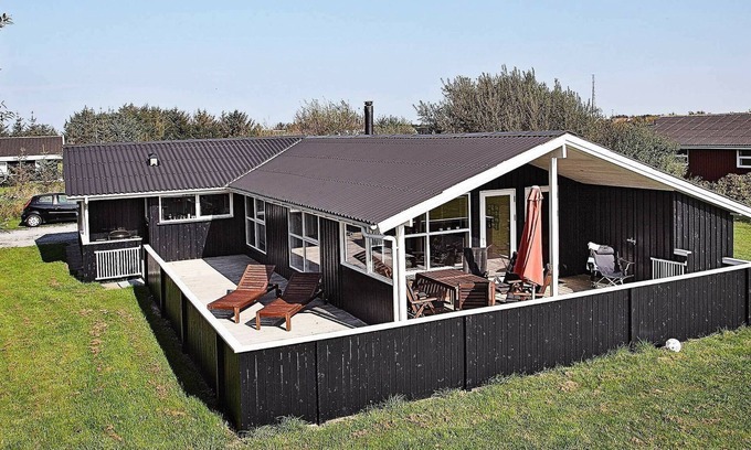 Lonstrup House | 8 person holiday home in Hjørring