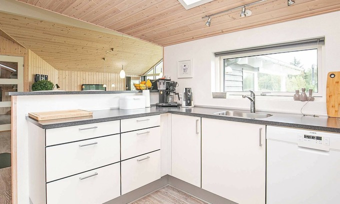 Aalbaek House | 8 person holiday home in Ålbæk