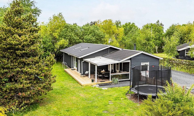Kramnitse House | 8 person holiday home in Rødby-By Traum