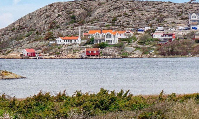 Sotenas House | 8 person holiday home in HAVSTENSSUND