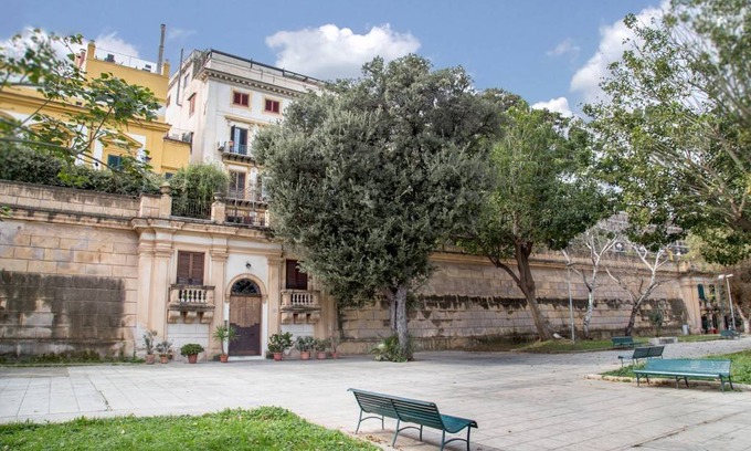 Kalsa Apartment | 80 m² Apartment ∙ 2 bedrooms ∙ 4 guests