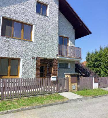 Cejkovice Bed & Breakfast | 80 m² Bed and breakfast ∙ 5 guests