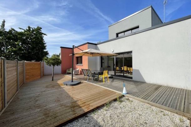 Carolles House | 80 m² House ∙ 3 bedrooms ∙ 6 guests