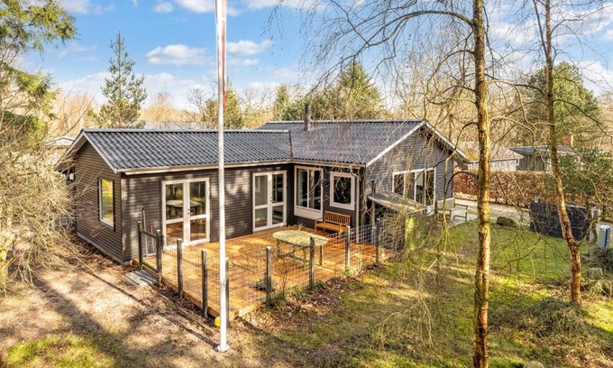 Thyholm House | 80 m² House ∙ 3 bedrooms ∙ 6 guests