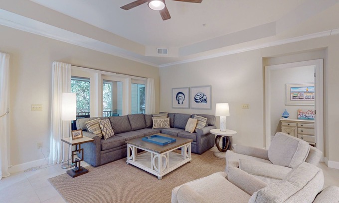Palmetto Dunes Villa | 8138 Wendover Dunes- Large Updated Villa Steps from the Beach!