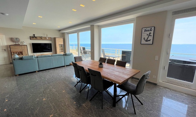 Sierksdorf Apartment | 827 - Penthouse - 13th end floor
