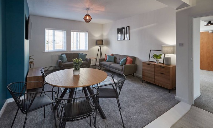 Whitby Apartment | 83 m² Apartment ∙ 3 bedrooms ∙ 5 guests