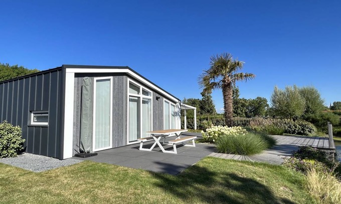 Wemeldinge House | 83 m² House ∙ 1 bedroom ∙ 4 guests