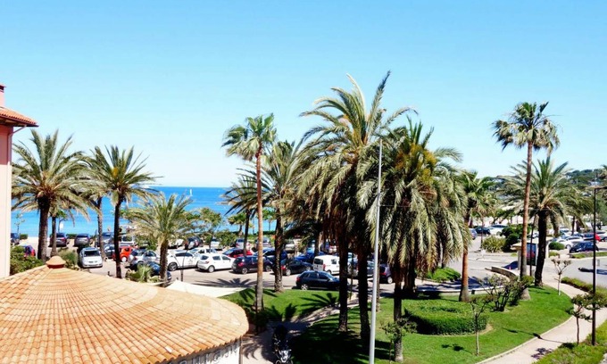 Cap-d'Antibes Apartment | 84 m² Apartment ∙ 3 bedrooms ∙ 6 guests