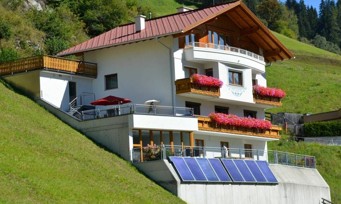 Kappl Apartment | 85 m² Apartment ∙ 3 bedrooms ∙ 7 guests