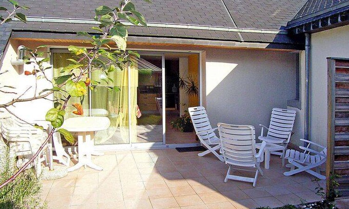 Saint-Martin de Brehal House | 85 m² House ∙ 2 bedrooms ∙ 4 guests