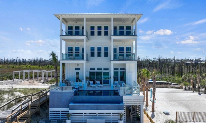 Port St. Joe House | 9 BR Beachfront Mansion | Infinity Pool | Hot Tub