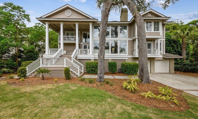 Palmetto Dunes House | 9 Brigantine - Stunning 2nd Row Home with Private Pool