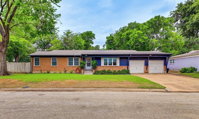 Richland Hills House | 9 Mi to Dtwn: Fort Worth Home w/Patio & Yard