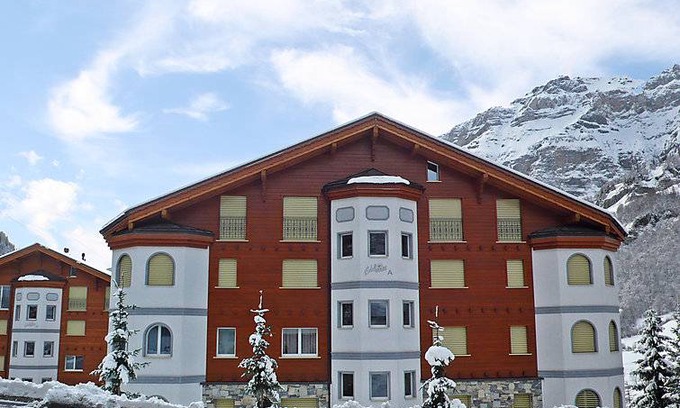 Leukerbad Apartment | 90 m² Apartment ∙ 1 bedroom ∙ 4 guests